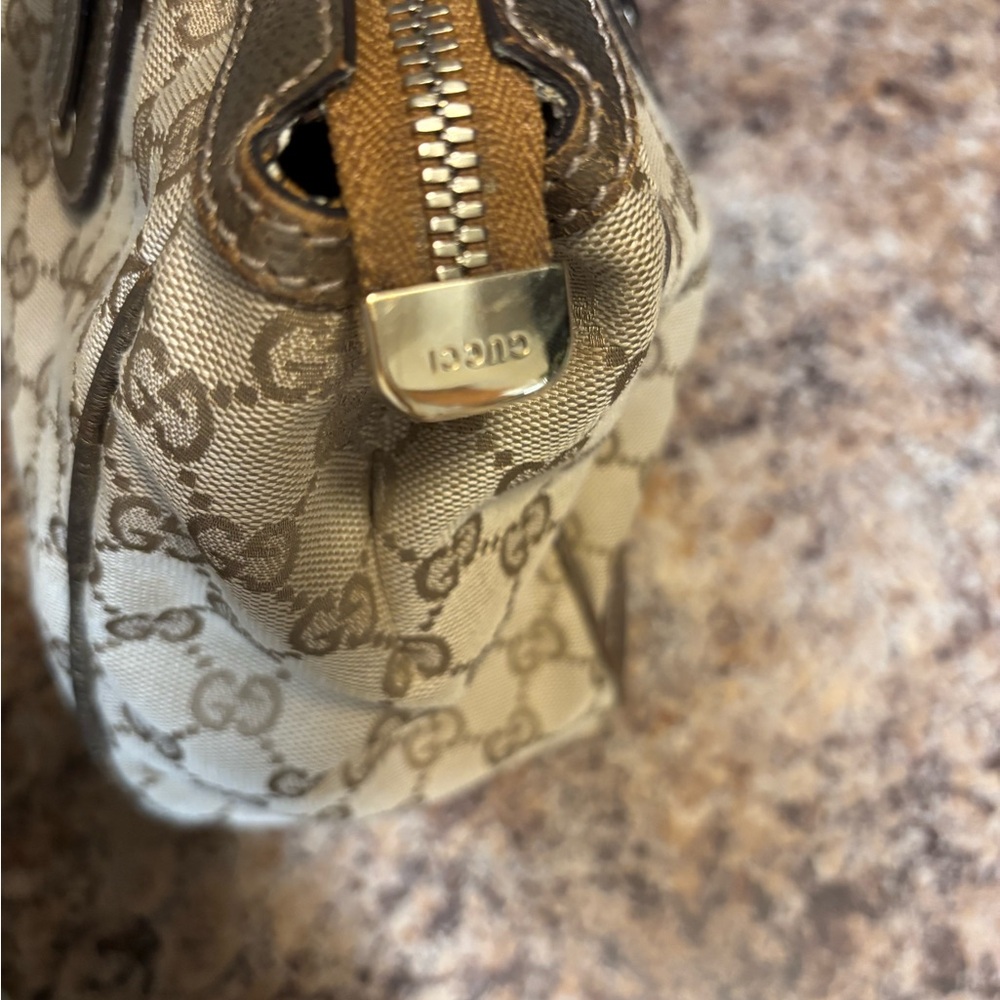 Gucci Beige and Gold Women's Bag - Picture 5 of 8